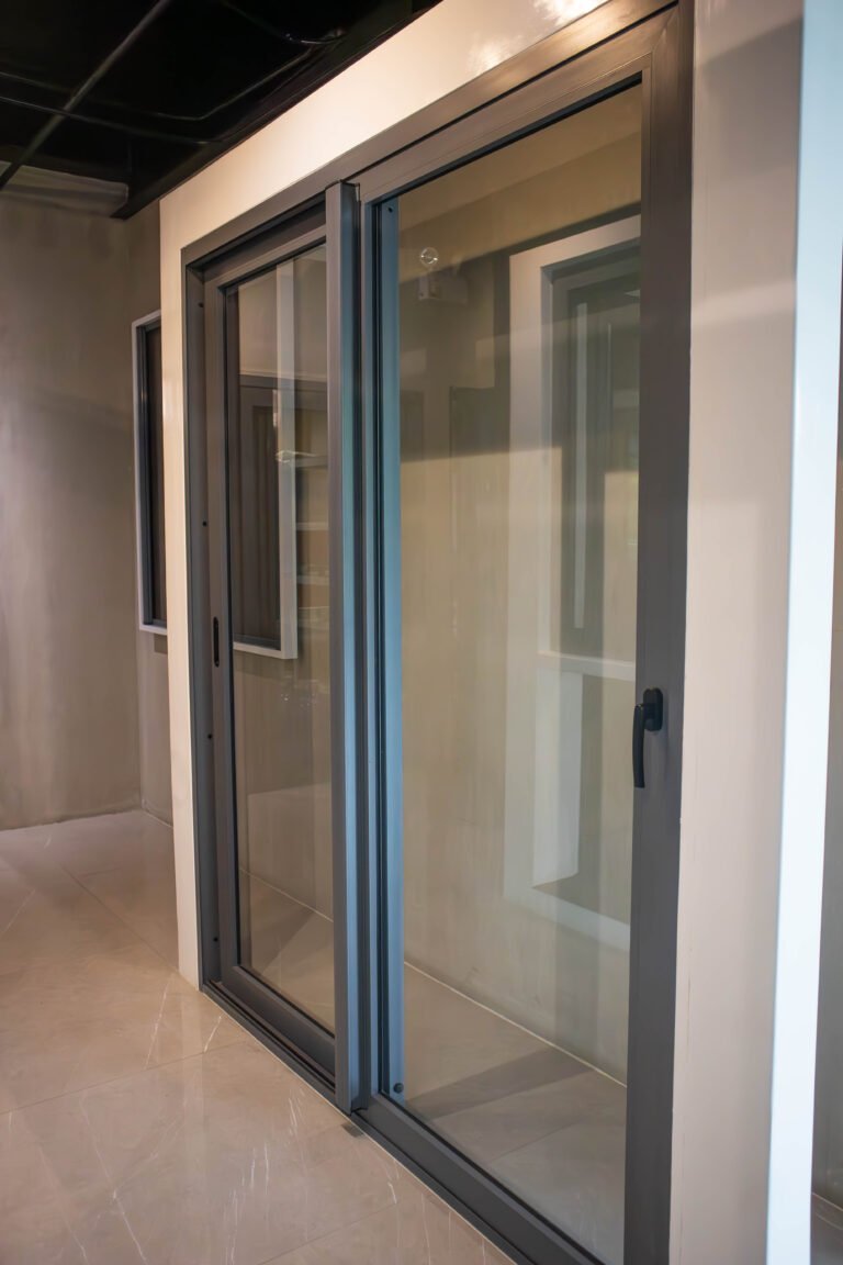 Sliding Door 3